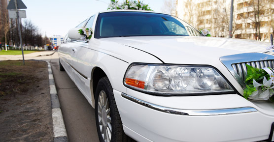 Melton Mowbray Lincoln Town Limo Hire Melton Mowbray Lincoln Town Limo Hire